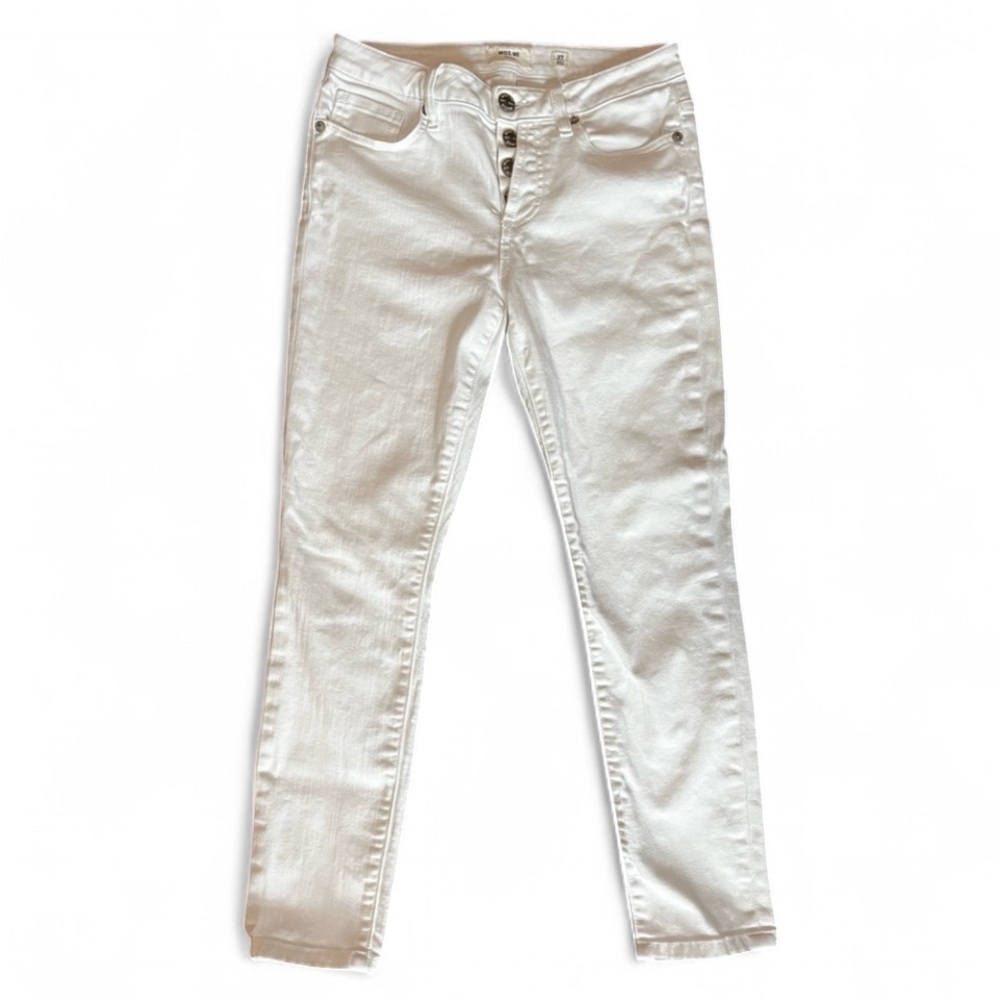 Miss Me White Skinny Jeans with Exposed Button Fly